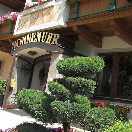 Hotel Sonnenuhr Kramsach Exterior foto